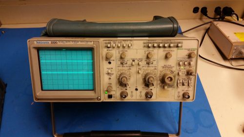 Tektronix 2220 Digital Storage Oscilloscope 2 Channel