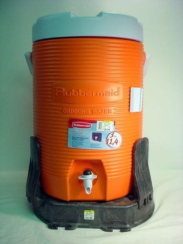 Nwt rubbermaid 3 gal 11.4 ltr drinking water jug cooler with truck mount for sale