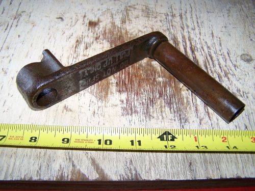 Original BRIGGS STRATTON Cast Iron Starting Crank Hit Miss Engine Steam NICE!!