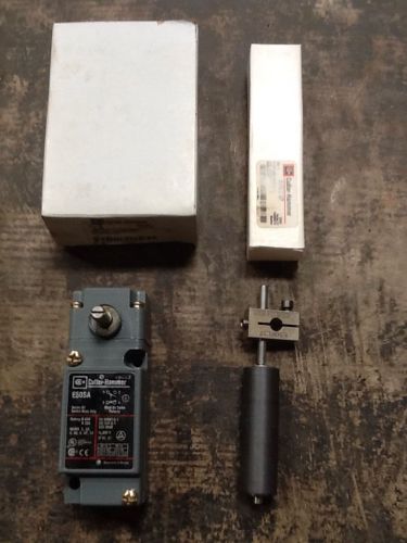 Cutler hammer limit switch side rotary with roller lever for sale