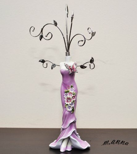 Beautiful Mannequin Jewellery Stand / Tree Display Necklace Holder Lady