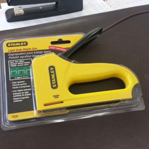 STANLEY LIGHT DUTY STAPLER TACKER