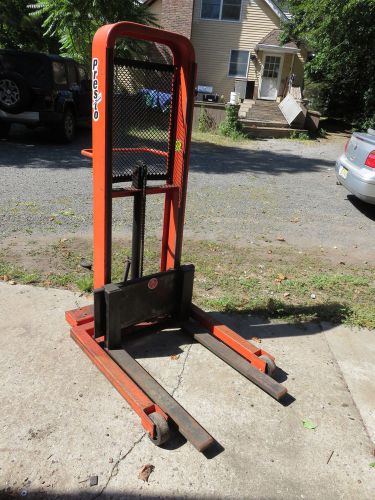 PRESTO LIFT FORK LIFT MA52  1000 LBS. / CART  TABLE LEE WESCO  DIE TABLE PRESTO