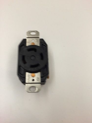 L15-30R Bryant Receptacle