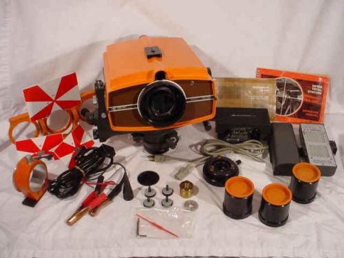 HP HEWLETT PACKARD 3810A TOTAL STATION W/ ACCESSORIES IN CASE