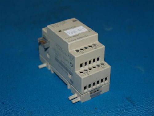 Idec FL1B-M08D2R2 Output 4xRelay/5A