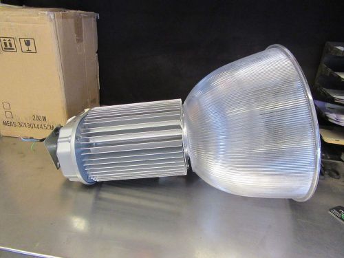 V118 BRIGHT LIGHT L.E.D. HIGH BAY INDUSTRIAL BLIHB-SF 200D LED LIGHT BRIGHT!!!!