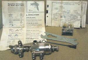BINKS Model 21 AUTOMATIC SPRAY GUN with 2 NOZZLES, WRENCH, BRUSH, PAPERS