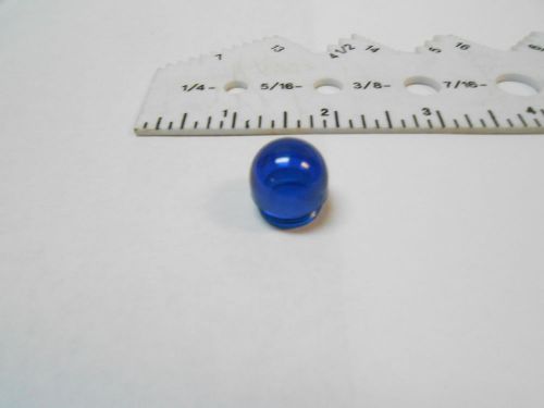 30113-0 BLUE PLASTIC  LENS  LENGTH .625 TREAD DIAMETER ..562 NOS 4PCS LOT