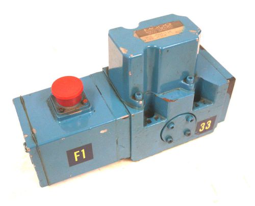 MOOG J661-124 SERVO VALVE J661124