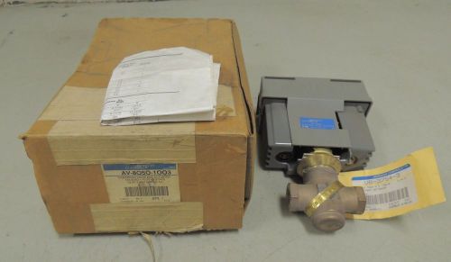 New Johnson Controls Electric Valve Actuator AV-8050-1003  AV80501003