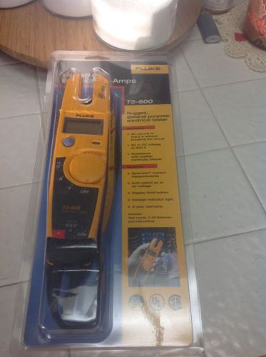 FLUKE T5 Tester Volts-Ohms-Amps!!!    ***T5-600***