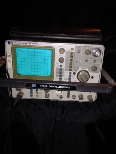 Hewlett Packard 1715A  ( 200 MHZ ) Oscilloscope