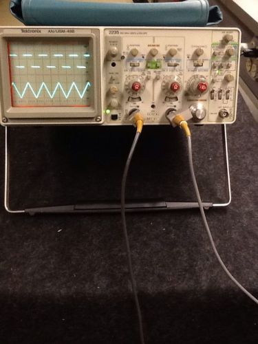 Tektronics 2235 100Mhz Scope