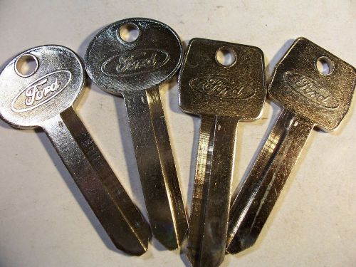 2 SETS  VINTAGE  ORG  VINTAGE  FORD     NOS  5 PIN  UNCUT KEYS      LOCKSMITH