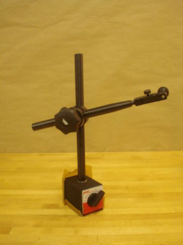 Magnetic Indicator Base with Holder, On/Off &amp; Fine Adjustment, 220 Lb Pull