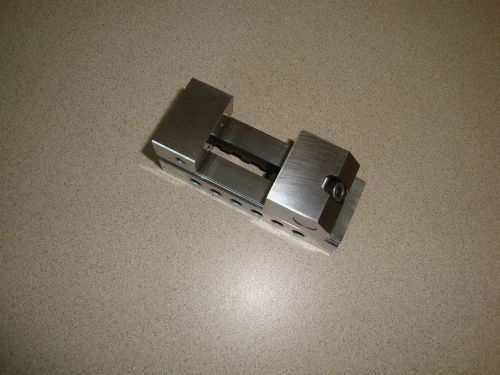 PRECISION  TOOLMAKER  VISE,  A-2 steel,  Size: 3.36 long  x 1.30&#034; wide  x 1.35&#034;