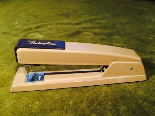 VINTAGE 1940&#039;S - 1950&#039;S STYLE SWINGLINE STAPLER OFFICE HOME SCHOOL  Metal Heavy