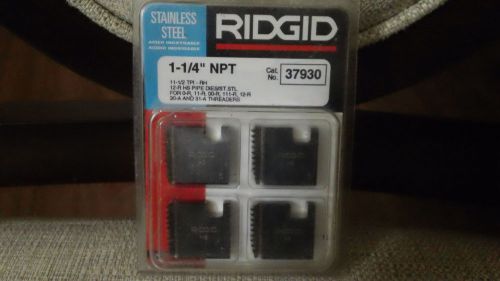 RIDGID STAINLESS STEEL 1-1/4&#034; NPT 11-1/2    TPI - RH