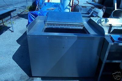 Ice bin - with lid for sale