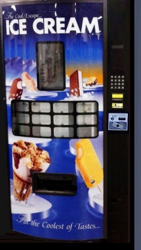 FASTCORP Z400 ICE CREAM VENDING MACHINE