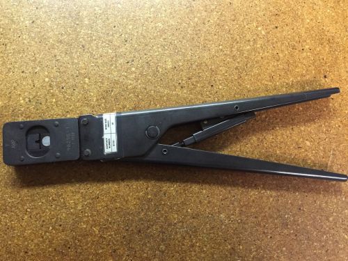 Amp/Tyco 90295-1 Crimping Tool