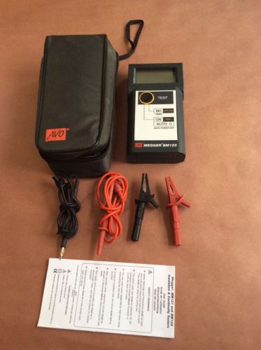 AVO Megger BM 122 Insulation &amp; continuity Tester/Multimeter w/leads and case