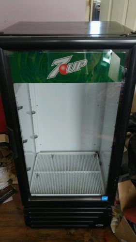 7 UP commercial cooler/freezer