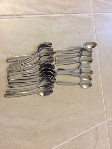 24 Pieces  Teaspoon - Heavy Weight, Windsor