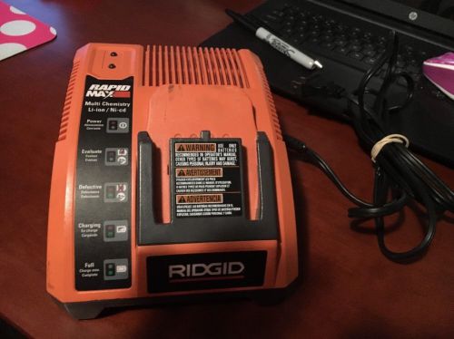 18V Ridgid Multi Chem. Rapid Lith &amp; NiCd Bat Charger R840091