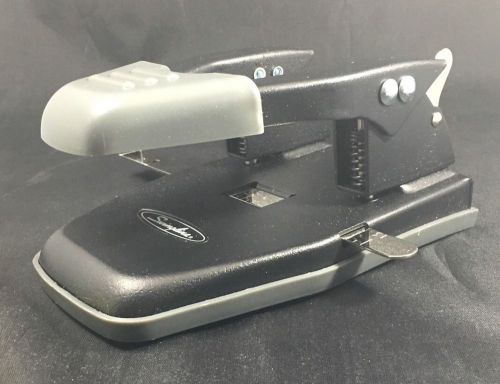 Swingline Comfort Handle 2-Hole Punch