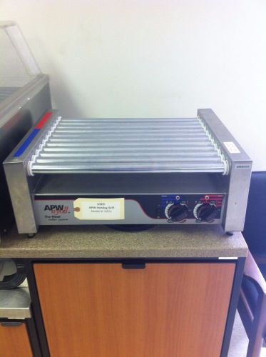 Apw wyott hr-31 hot dog roller grill for sale