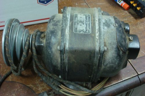 Vintage Leland Electric Motor Model 10945 PP  4525  1/2 HP