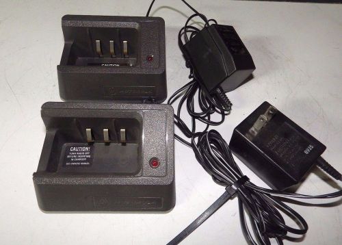 Lot of 2 Motorola NTN4666A Battery Charger MT1000 HT600 MTX800 MTX810 MTX900