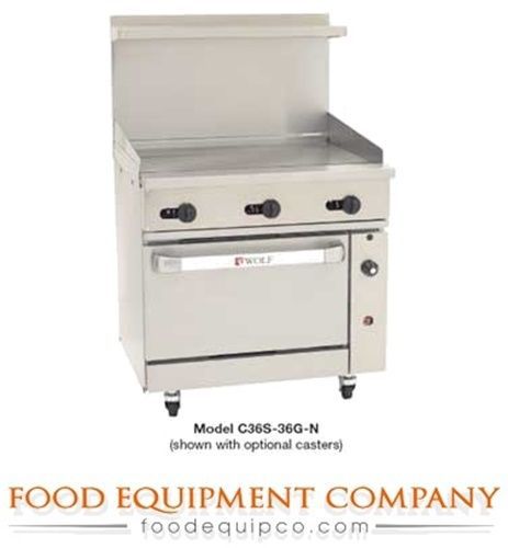 Wolf C36C-36G Challenger XL™ Restaurant Range Gas 36&#034; griddle convection oven