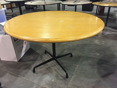 CONFERENCE TABLE 48” HERMAN MILLER OAK VENEER WITH ELEGANT OG EDGE