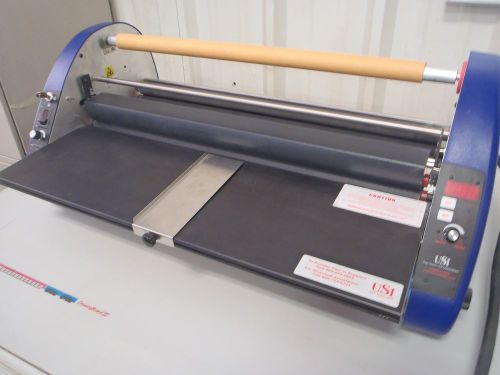 USI Blue Classroom ARL2700 27&#034; Roll Laminator Laminate, with key