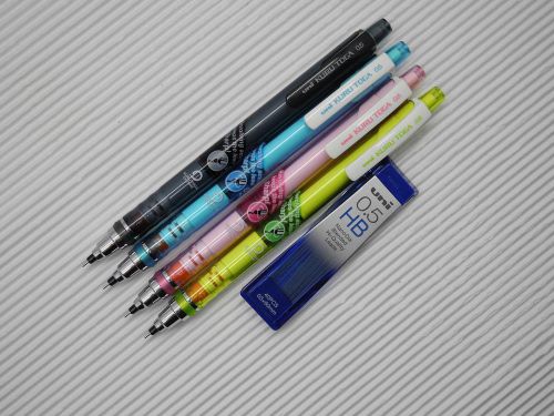 Green, Pink, Blue, Smoke UNI-ball KURU TOGA M5-450T 0.5mm pencil free leads