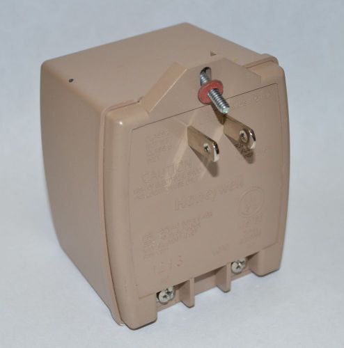 Honeywell Ademco 1361 16.5v 40VA Plug-in Transformer