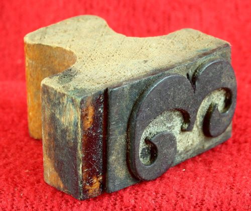 Antique late 1800s early 1900s wood hand cut number 3 printer block stamp - look for sale