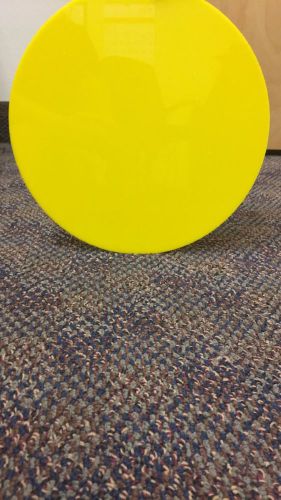 TRANSLUCENT YELLOW ACRYLIC PLEXIGLASS 1/8&#034; PLASTIC CIRCLE DISC 10&#034; DIAMETER