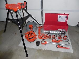 Ridgid 700-t2 pipe threader,115v, 1/2-4&#034;,ridgid 4pj,oiler,450 stand.300,greenlee for sale