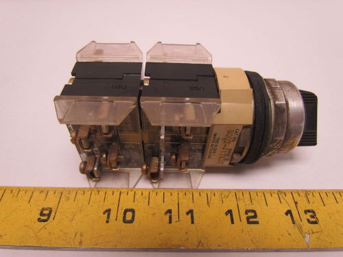 A-B Allen Bradley 800T-J17KD7 3-Position Selector Switch