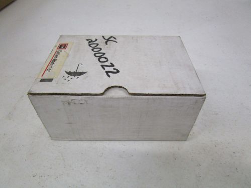 CUTLER HAMMER FDB2020 CIRCUIT BREAKER *NEW IN A BOX*