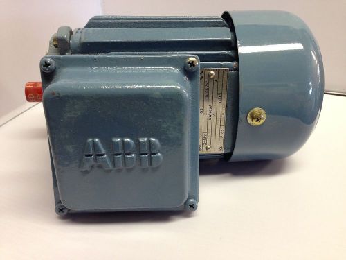 NEW ABB MOTOR QU71M2BT 3 PHASE 500 VAC.