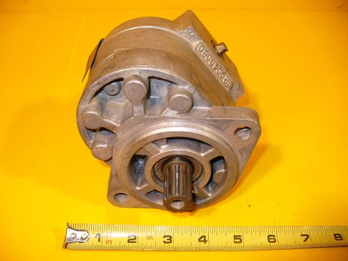 TRW HYDRAULIC POWER FIXED DISPLACEMENT VANE PUMP SPLINE DRIVE FLUID