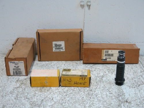 6 PIECE MIXED PNEUMATIC LOT, MC-3325,06L11BE,54101006-120,R26-02R