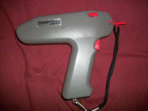 NEW AIR OPERATED TAGGERTRON 660 TAGGING GUN