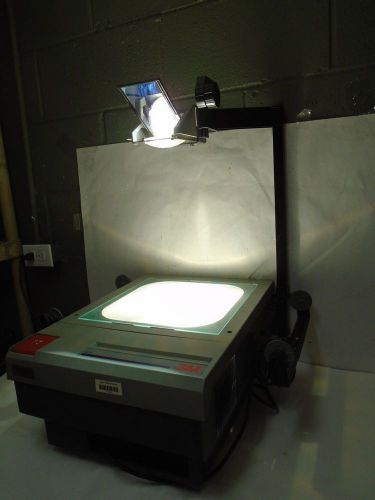 3M 905 OVERHEAD PROJECTOR MODEL 900 AJA FOLD DOWN ARM CLASSRO0M W/ BULB WORKING