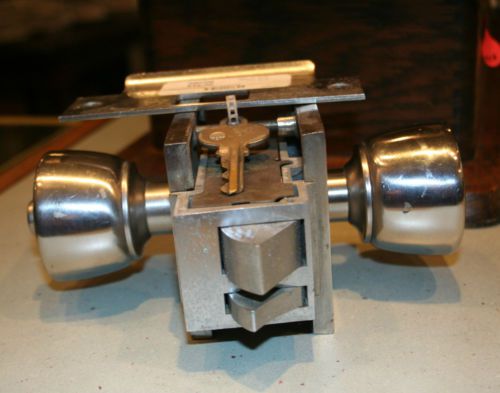 Corbin Russwin Industrial Heavy Duty Doorknobs Lock Set w/Key ~ Door Knob